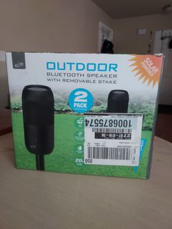Live Outdoor Bluetooth Speaker with removal stake