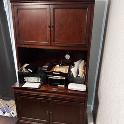 Office Desk/Cabinet