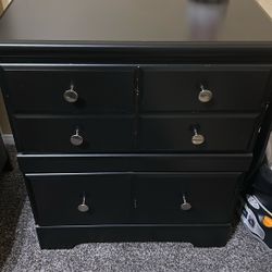 Dresser (beside) 