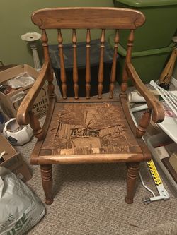 Vintage solid chair-needs seat repair