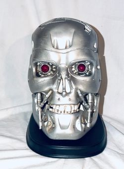 Terminator T-800 Endoskeleton Head Statue