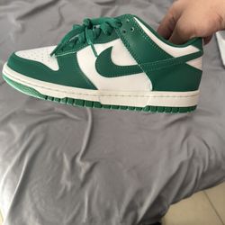 Green Nike Dunk 5 GS