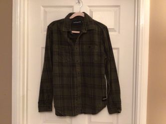 Men’s shirt brand Calvin Klein size M