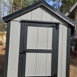 Well House, Generator Storage 