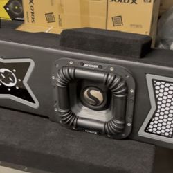 NEW POWERFUL KICKER SOLO X 10” SUBWOOFERS WITH CUSTOM BOX FIT CHEVY SILVERADO OR GMC SIERRA 2019-up