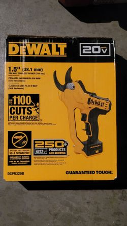 DEWALT
20-Volt MAX 1 -1/2 in. Capacity Cordless Battery Powered Pruner (Tool Only