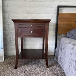 Traditional Solid Wood Nightstand