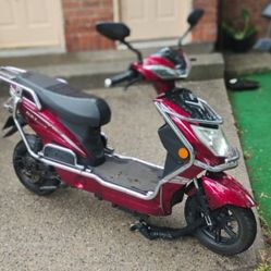Fly 7 E Scooter Burgundy 