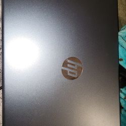 HP Laptop 15-fd0082wm