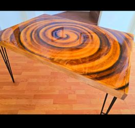 Amazing SWIRL vertigo Designer Table