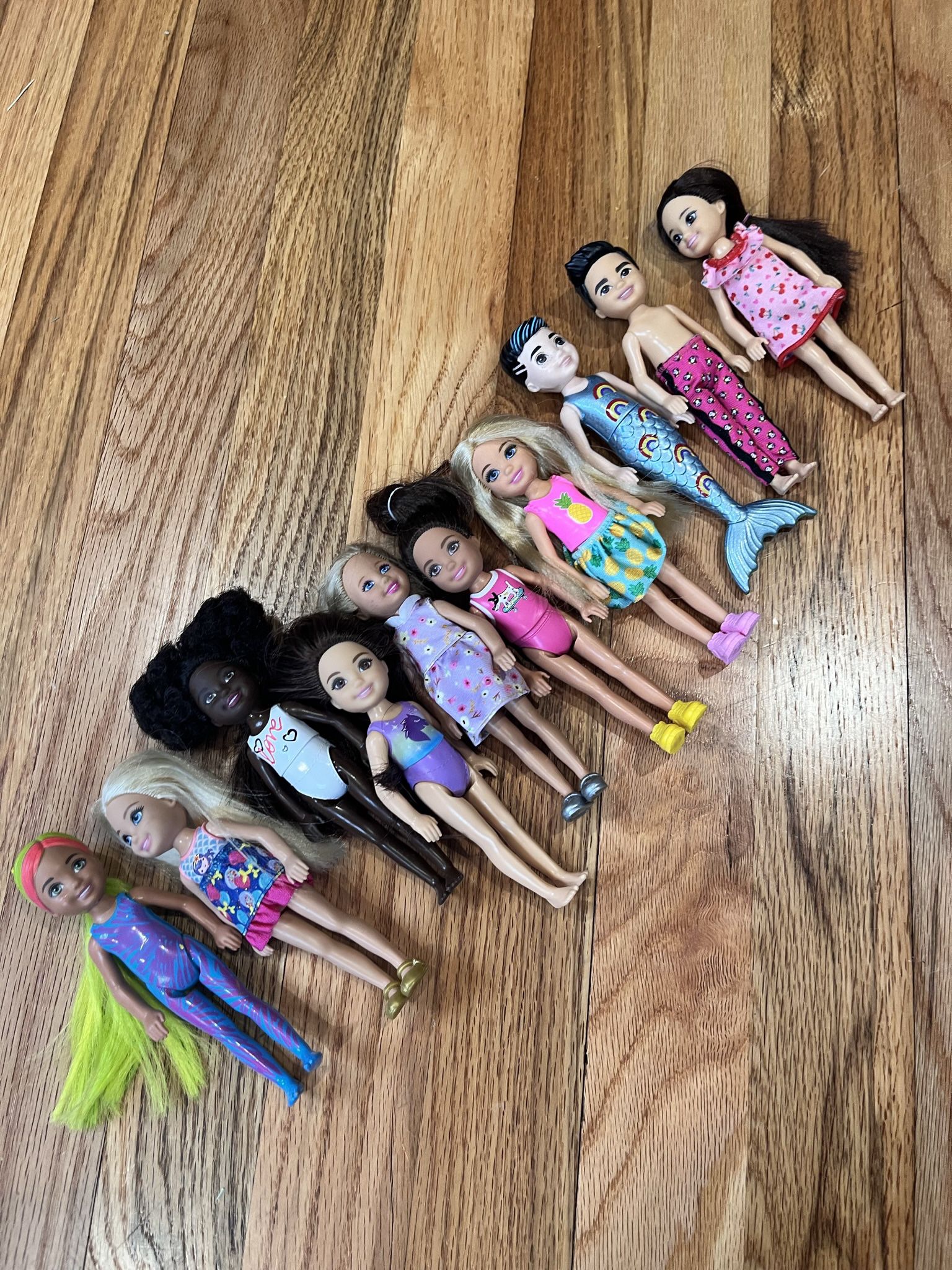 Barbie Chelsea Dolls Lot