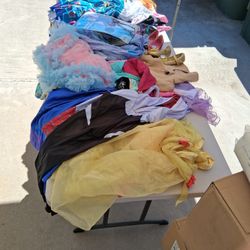 Halloween Costumes 