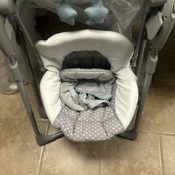 Target Graco slim Spaces Compact  Humprhy 
