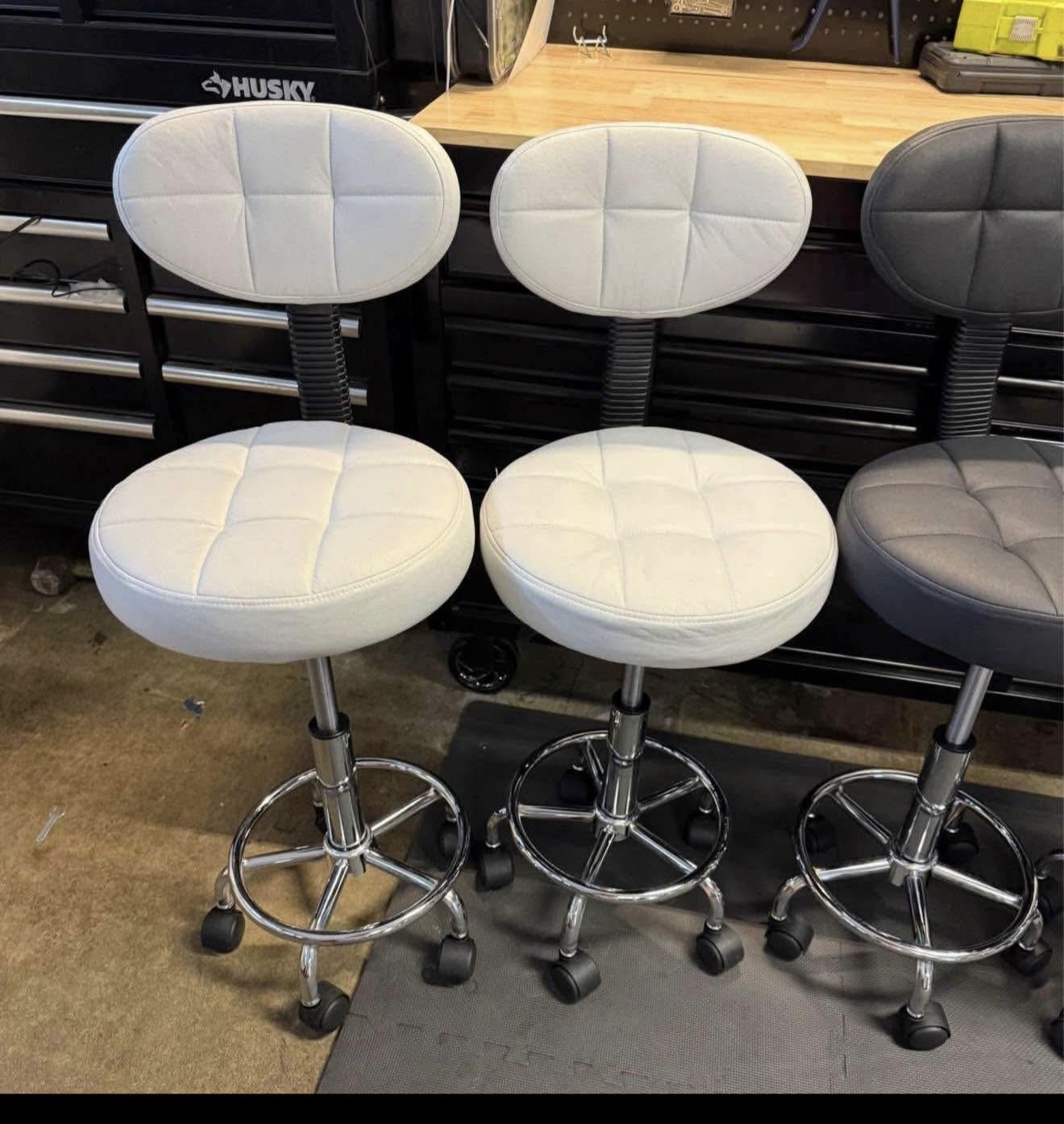 Rolling Stool Computer Chair with Low Back Height Adjustable