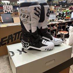 Fox instinct Boot Size 10  Men’s 