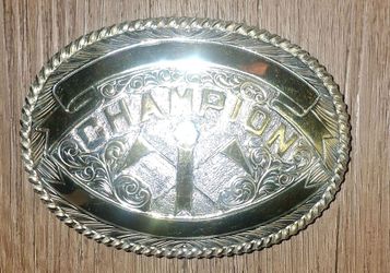 BUCKLE