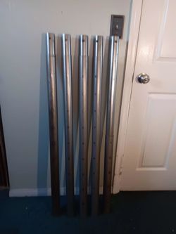 Roberts Senior Carpet Stretcher Poles. Put together and you will get an extra 32 feeton your Stretcher.