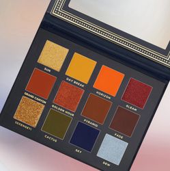 NIB $35 Ace Beaute Vintage Dawn Eyeshadow Palette