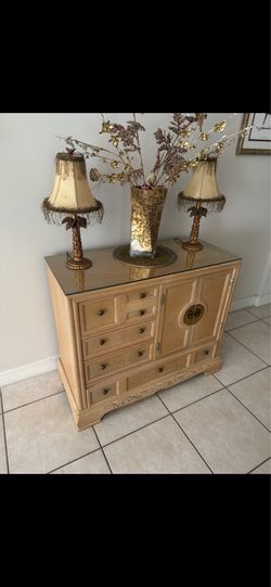 Bernhardt buffet table