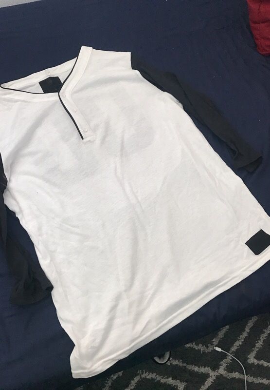 Men Baseball Tee LARGE