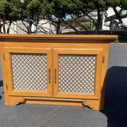 TV / Media Cabinet 