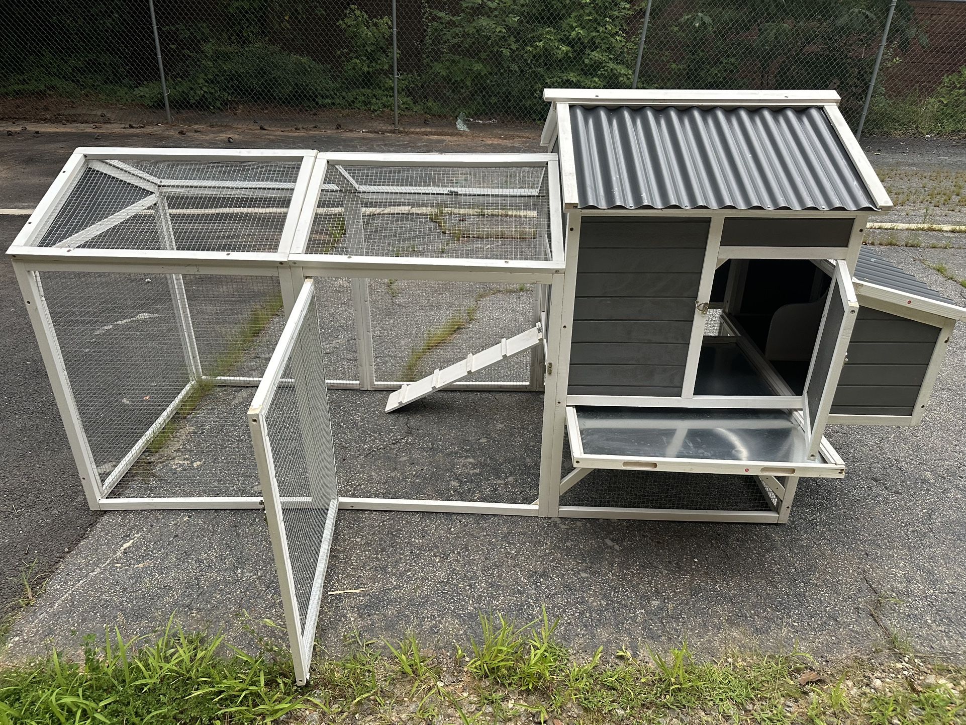 Large Chicken Coop, 95”L Poultry Cage Large Wooden Chicken Tractor with Run, Nesting Boxes, Ramps