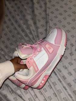 Pink shoes size 7 women