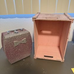 Jewelry/Make Up Carrier W/ Wood Box
