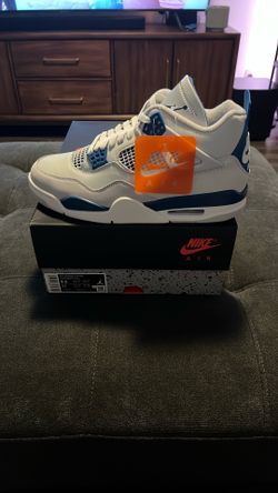 Jordan 4