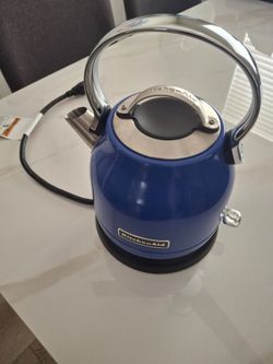 KitchenAid KEK-1222 1.25-Liter Electric Kettle