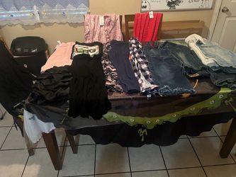 Women clothes size M     13 pieces $10