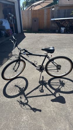 Vintage Giant mountain bike