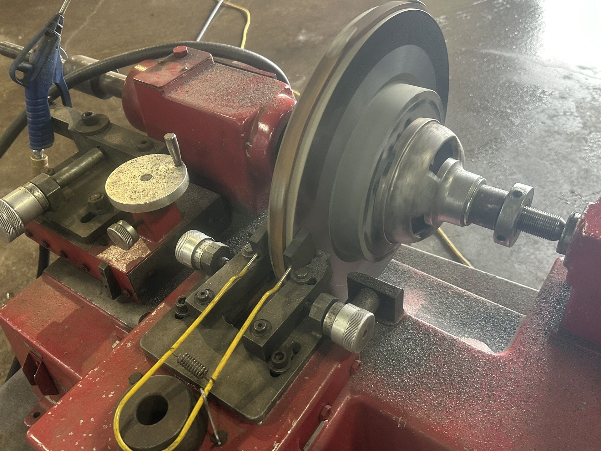 Hofmann Break Lathe
