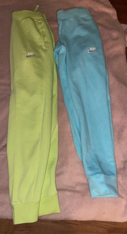 Nike sweats 