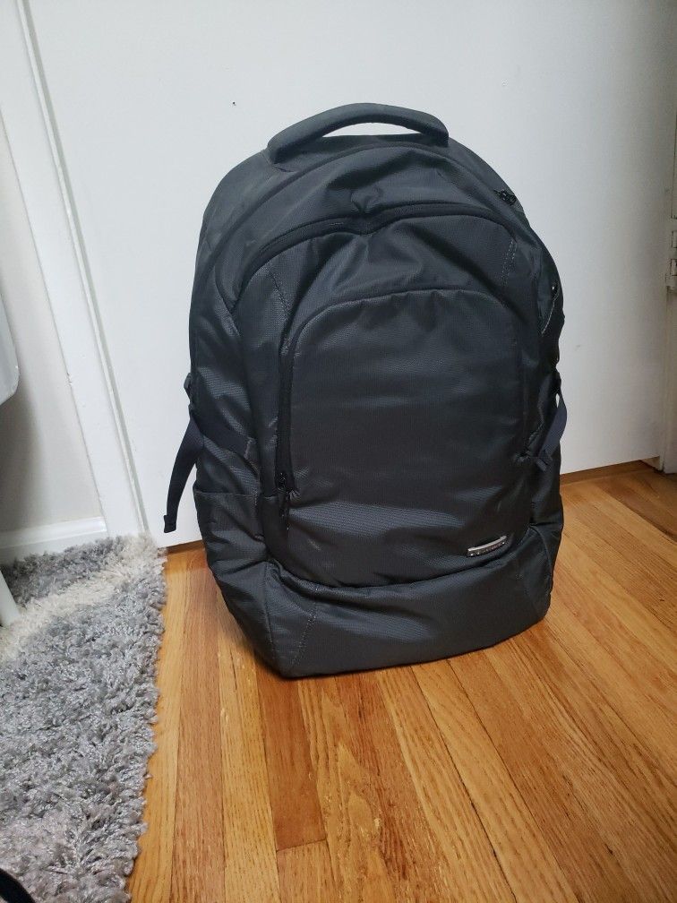 
Pacsafe Ultimatesafe 22L Anti Theft Backpack