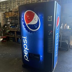 Vendo 721 Pepsi Beverage Vending Machine