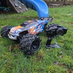 Traxxas E-Revo 2.0 With Upgrades And Battery RTR