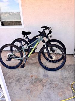 2025 Specialized Rockhopper & Actbest Race 27.5