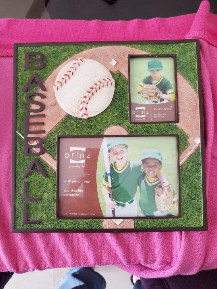 Assorted Photo Frames $5 Each See 12 Pictures