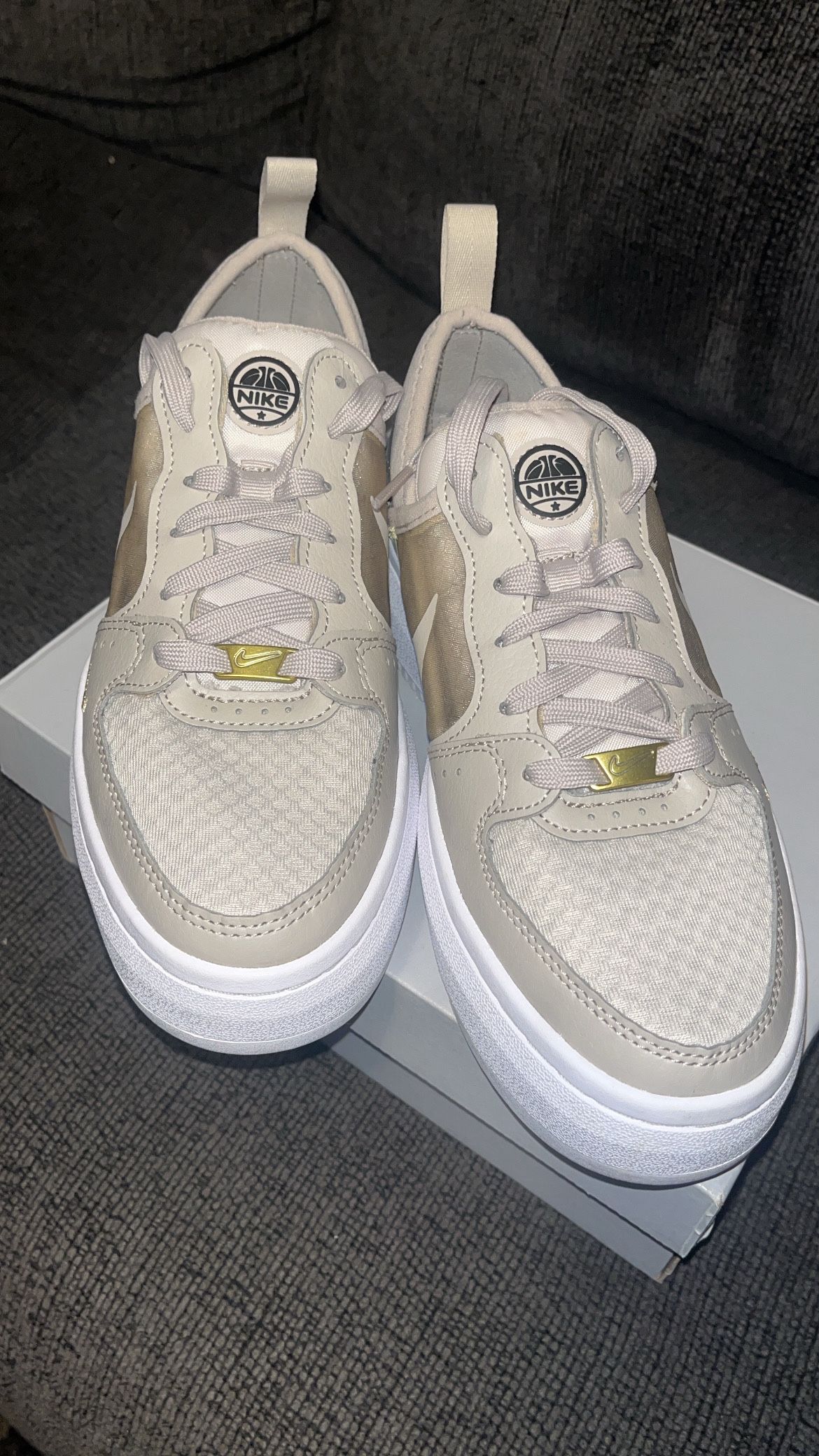 Nike Wmns Court Vision Alta