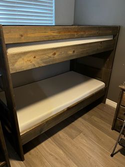 Bunk beds ( Literas )