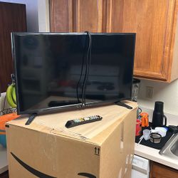 Sceptre 32 Inch Tv And DVD Player