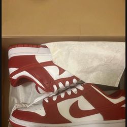 USC Nike Dunks 