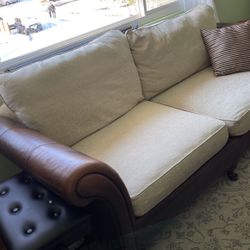 Really comfortable Sofa 