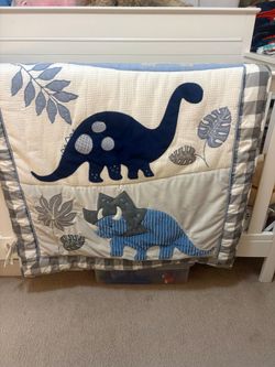 Bed sheets and quilt for baby