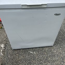 Chest Freezer 