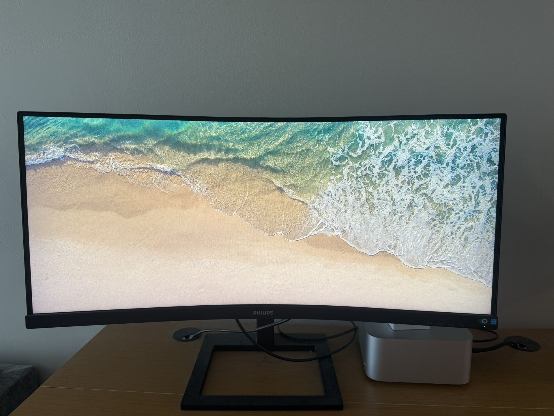 Philips Ultra Wide QHD Computer Monitor -$200