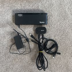 PLUGABLE USB 3.0 & USB-C 4K Dual Monitor Docking Station + Plugable USB 3-Switch2 