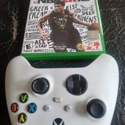 NEW XBOX SERIES X CONTROLLER AND PRE-OWNED NBA GAME $60 FINAL PRICE SAME DAY SHIPPING 
