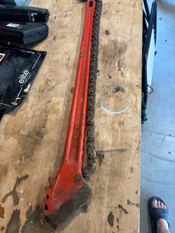 Rigid 4 1/2 inch chain wrench